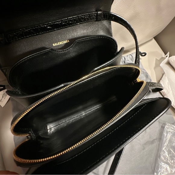 Balenciaga small B. crossbody bag - Picture 14 of 16